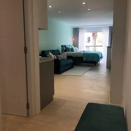 Mar Frente Al Mar, Americas Limpistar * Costa Adeje