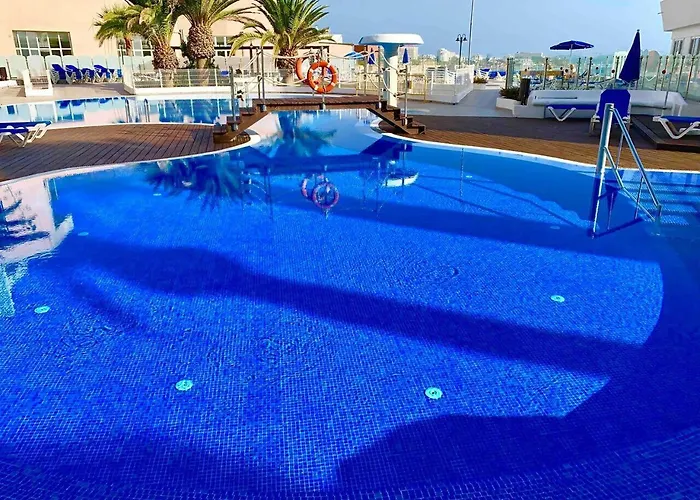 Mar Frente Al Mar, Américas Limpistar *